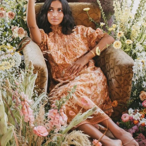 Spell Anne Midi Dress - Picture 2 of 16